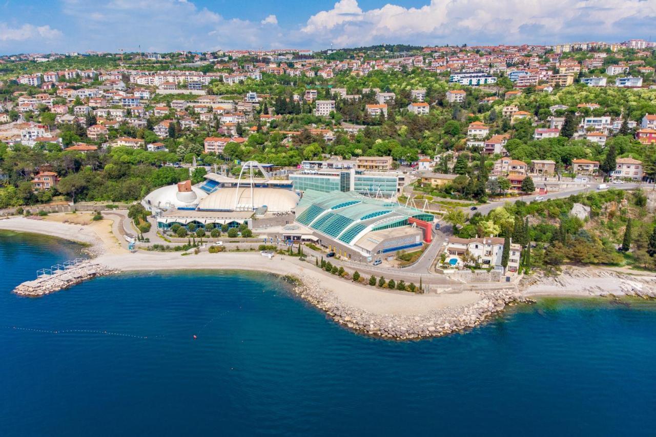 My Way Room, Parking, Sea View, Terrace Rijeka Dış mekan fotoğraf